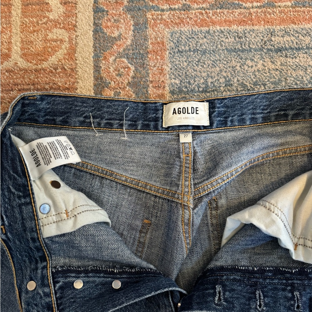 Agolde Riley Straight Jeans. Ripped in Frequency - Picture 5 of 7